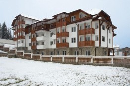 Building apartment complex near Sofia